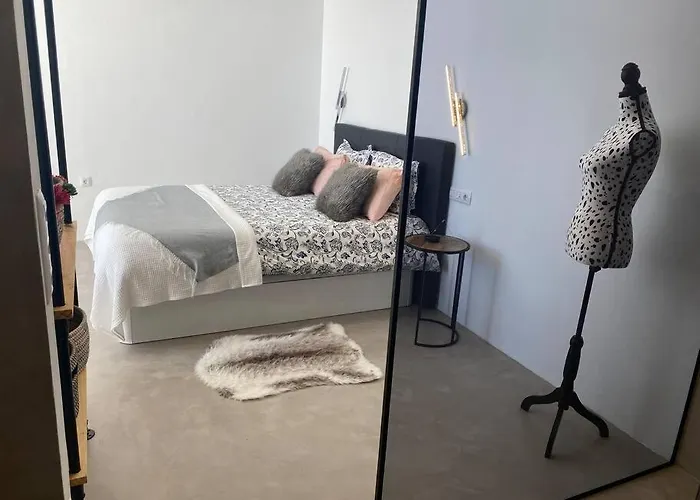 Private Loft-sea Views-jacuzzi Lägenhet