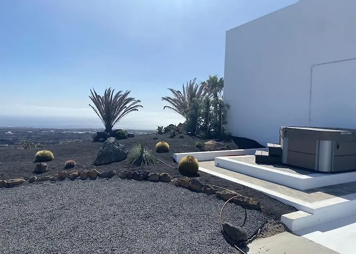 Private Loft-sea Views-jacuzzi 아파트