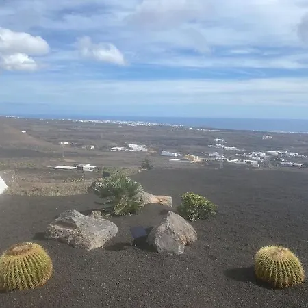Private Loft-sea Views-jacuzzi La Asomada (Lanzarote)